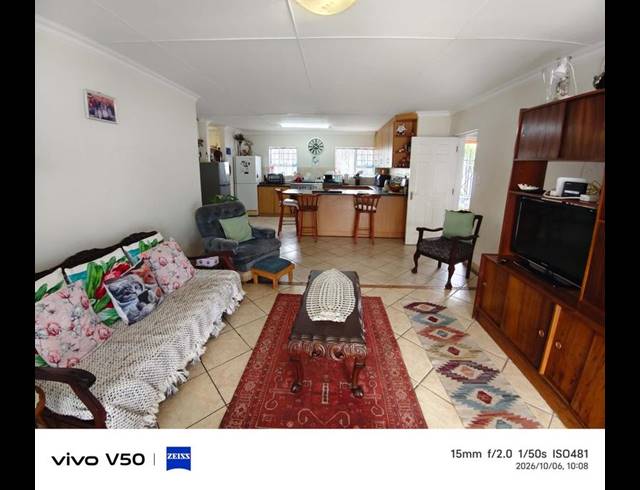 3 BEDROOM HOUSE FOR SALE IN FRAAIUITSIG